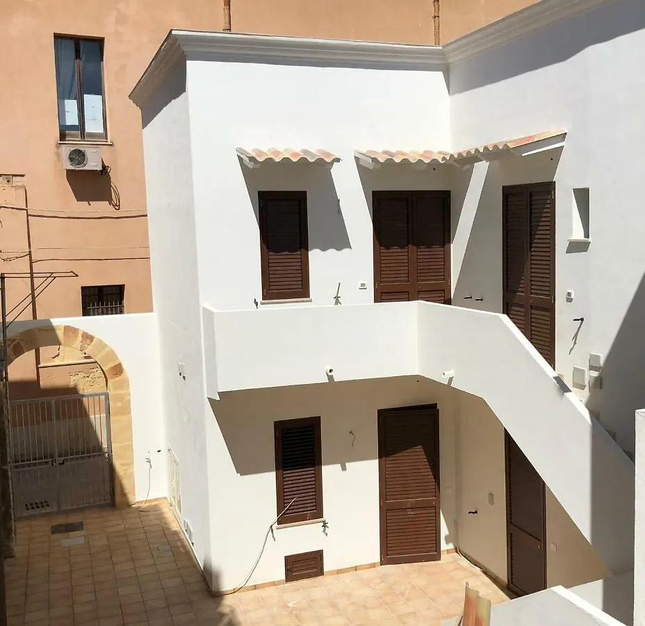 Casa Vacanze Antico Mercato Marsala Apartment